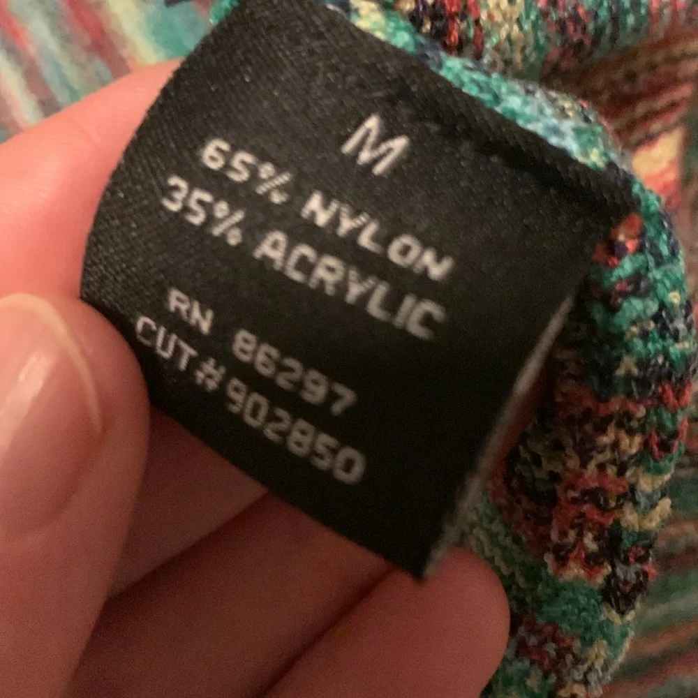 Vertigo Maxi Keyhole Back - Picture 6 of 7